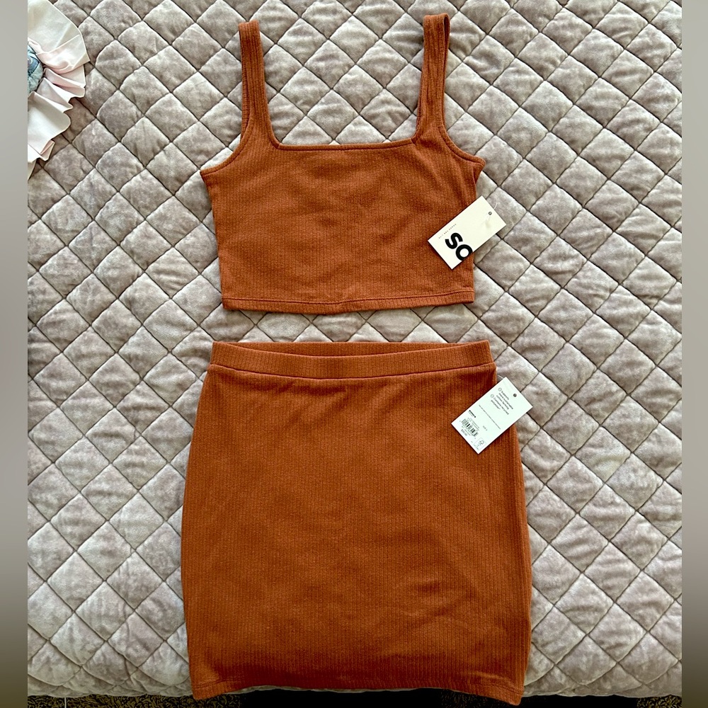 Skirt set